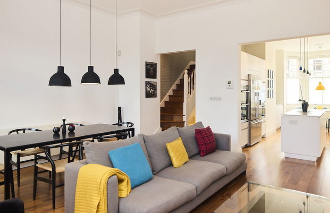 The Clapham Crib - Spacious 4bdr House With Patio - Foto 14