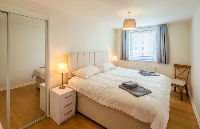 Stunning Shore Apartment with Balcony - Foto 7