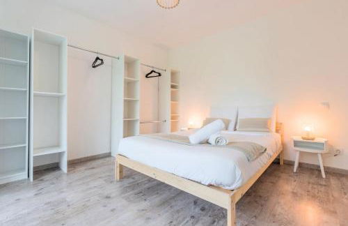 Apartment near metro with parking & balconies - Foto 12