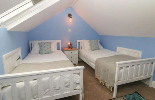 Sunshine Cottage Tideswell, Games room included. - Foto 23