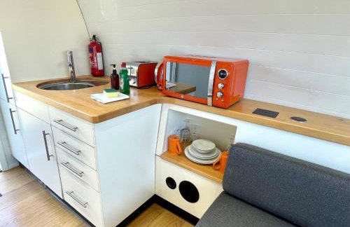 Armadilla 1 at Lee Wick Farm Cottages & Glamping - Foto 15