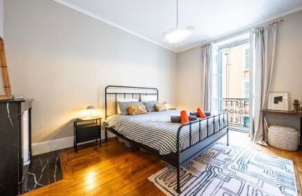 Le Darcy d'Hugo Train station 2 minutes away - Foto 3