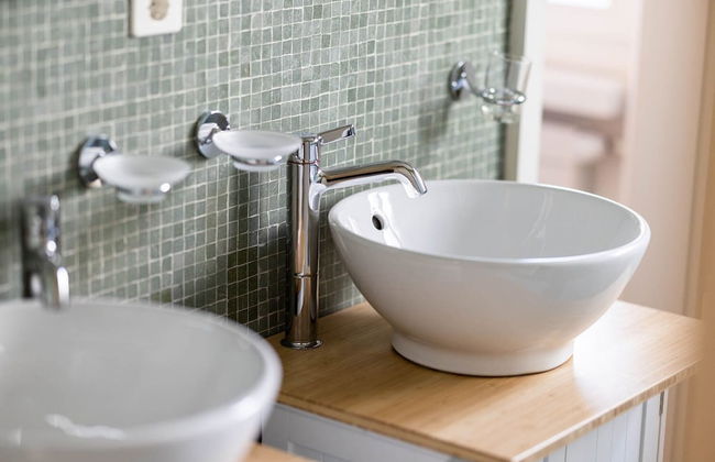 Luxury Apartment With Terrace and Garden Free Parking Smart TV etc - Foto 31