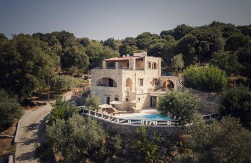 Prinus Country Retreat Apokoronas, heated pool, 13km from the sea - Photo 12