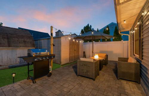 Perfect 2BR Hideaway Just 35 Blocks to Beach & Boards Fire Pit, Grill, Relax - Foto 9