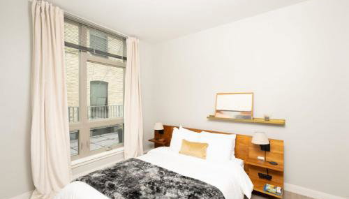 Walker's Point Apt with Gym and Balcony - Foto 3