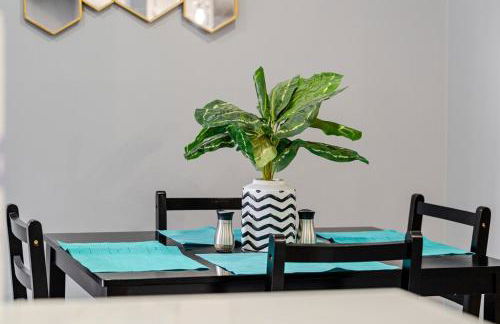 Spacious 2BR 2BA Steps from Hospitals and Uptown Charlotte Minimum Stay 15 Days or More - Foto 38