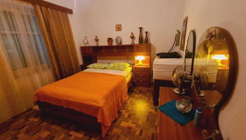 Το σπίτι της γιαγιάς - Foto 2