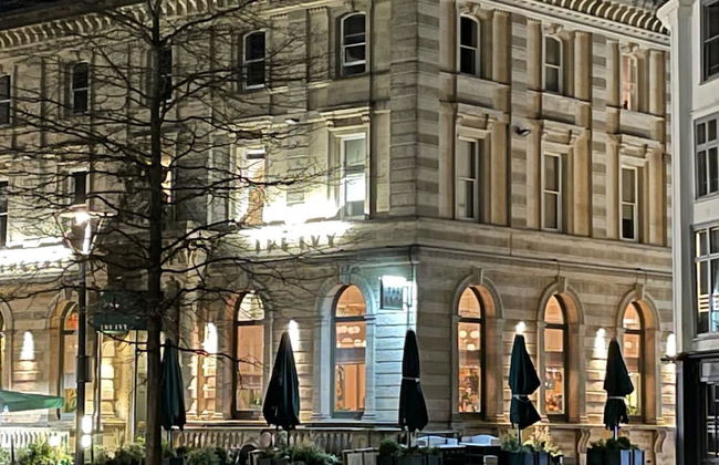 Cathedral View in Exeter - Photo 40