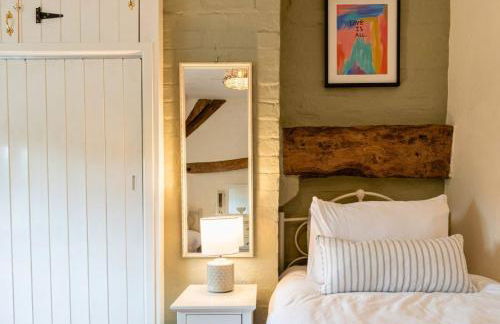 Poppy Cottage - Cosy 2 Bedroom, Perfect for Family! - Photo 14