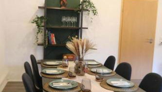 Urban Lodge Erlangen I Superzentral I Free Parking I WLAN I Netflix - Foto 2