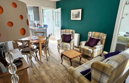 Lottie’s Cottage, Rhynie, Aberdeenshire - Photo 8