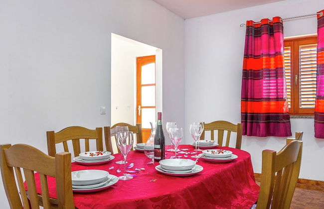 Detached House With Swimming Pool Near the Sea - Foto 16