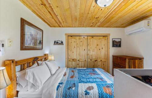 Yellowstone Treasure Retreat - Foto 38