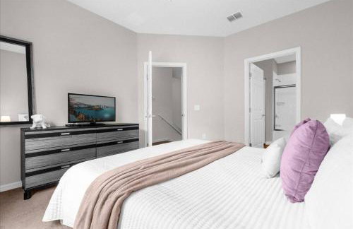 3 Bed 2 Bath Condo In Lucaya Village Near Disney 3 Bedroom Townhouse by RedAwning - Foto 31