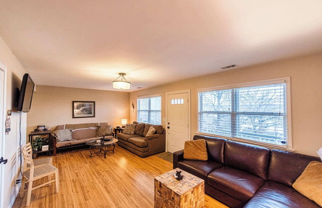 Osage Beach Getaway Lake Views Pet Friendly! - Photo 22