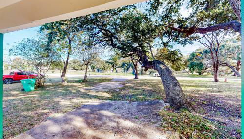 Bay Breeze - Photo 3