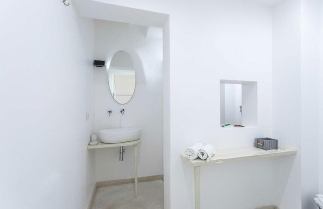 SUITE ARTUS - Photo 22