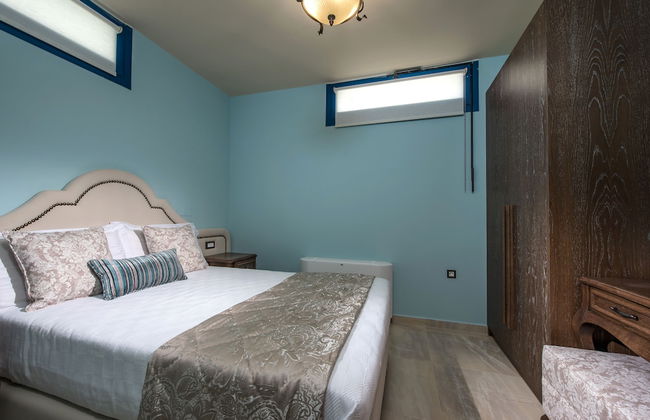 Villa Santorini, Wine Dark Sea Villas - Photo 4