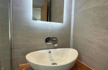 Gulland 4 Bed Sleeps 8 with Hot tub - Foto 20