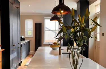 House in Appledore with Hot Tub and own parking - Foto 17