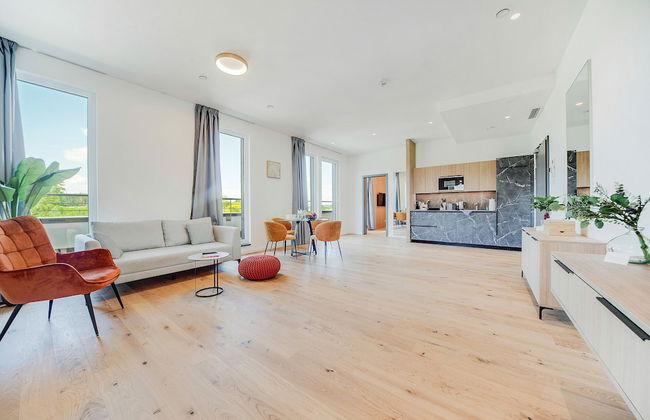 BRIGHT - Rosenheim Aicherpark - Foto 53