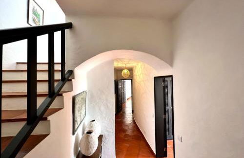 Portimão Bellevue Villa With Pool by Homing - Photo 40