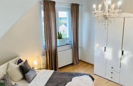 VILLA SUNSHINE "SUNSHINE SUITE" NAD JEZIOREM KOMINEK i WANNA w SALONIE OGRóD BALKON - Foto 14