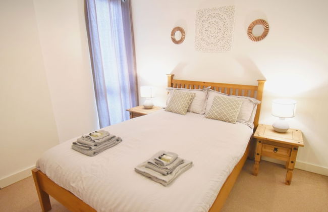 MK Hub Apartment with Oak Furniture - Foto 4