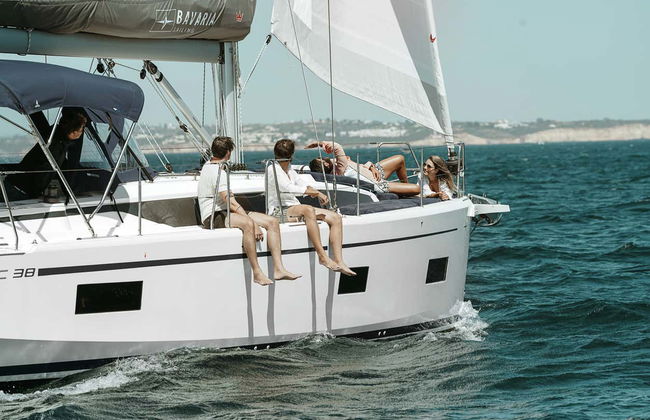 Paseo en velero por Portimão - Foto 8