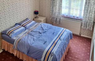 Barking London House sleeps 12 - parking - train tube - airport - Foto 8