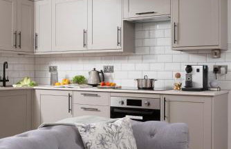 City Centre 1 bed Georgian flat with courtyard - Photo 13