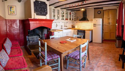 Experience the Rural Spain With Wine, Activities and More at Sidro & Co - Foto 5, stove, dishwasher, pet friendly, minibar