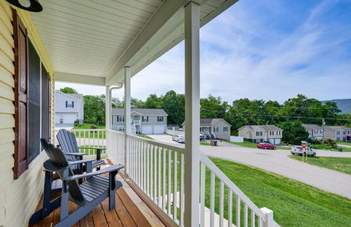 Charming Shenandoah Retreat with Deck! - Foto 24