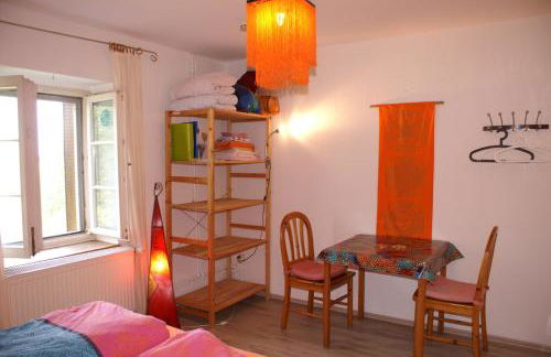 ruhiges Wohnen am Lama und Maine Coon Hof in Alleinlage in Biederbach 3 Zimmer mit Kochgelegenheit Bad - Foto 6