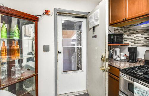 1 Mi to Dtwn Remote Work-Friendly Apt in Hampton! - Foto 12