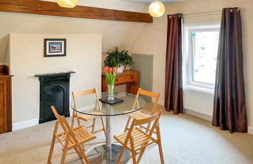 Sefton House Apartment - Photo 6