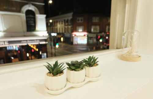 Amanah Properties - Stylish Retreat for Friends & Families Zone 1 Sleeps 5 - Foto 14