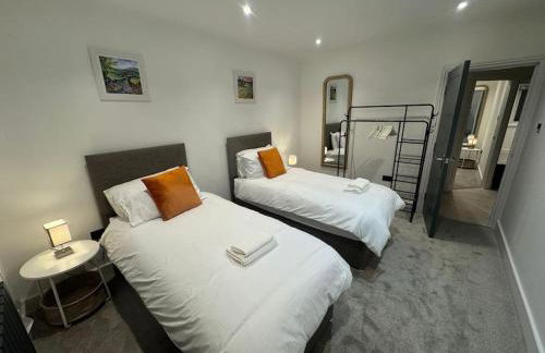 Modern 3bed, Garden, Surbiton St - Foto 16