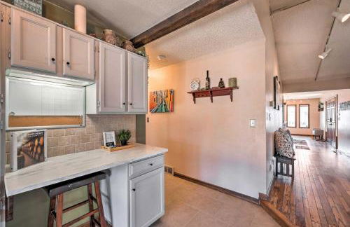 Arvada Home with Deck and Game Room Near Olde Town! - Foto 11