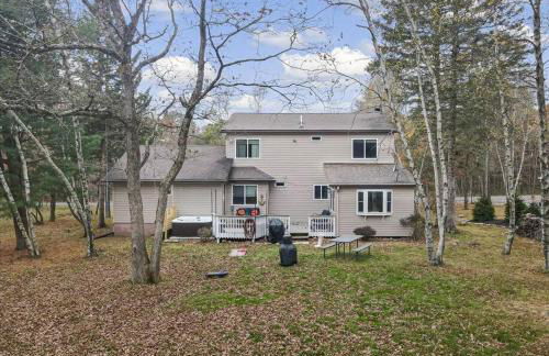 Rustic Modern Retreat in Poconos - Foto 18