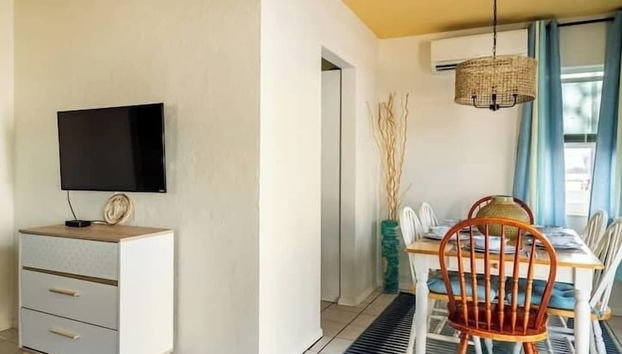 Charming Beach House & Studio With Shared Space - Foto 5, Miscelánea