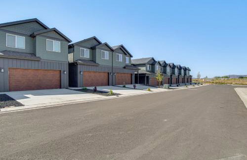 Built in 2025 Parowan Escape with Views! - Foto 30