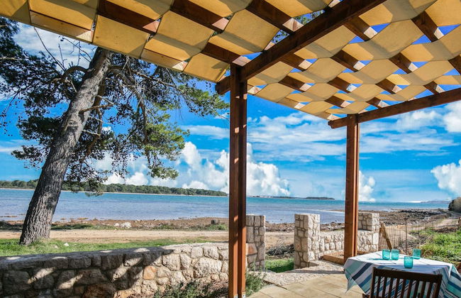 Secluded Holiday Home in Pašman near Sea - Foto 26