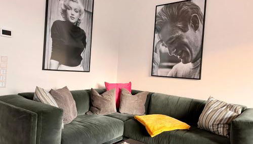 Luxus-Ferienhaus mit Saunen und großem Garten - Foto 2