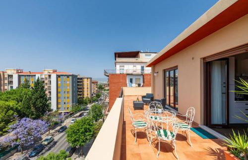 10' from the Sea, Elegant Penthouse with Terrace - Foto 18