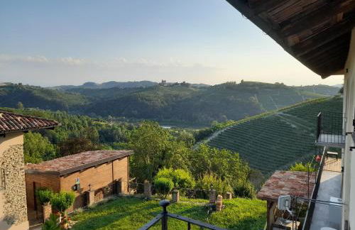 Madama Langa Country House con piscina nelle vigne - Foto 53