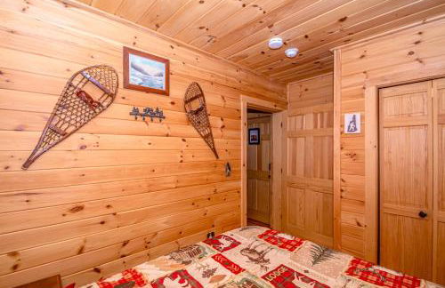 Couples Getaway Log Cabin in the White Mountains - Foto 24