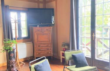 Le chalet bucolique au bord de l'eau - Photo 13