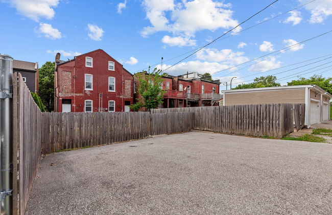 Mysteries on Lemp | JZ Vacation Rentals - Photo 32